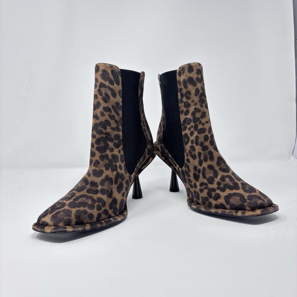 $1095 PIERRE HARDY Cheetah Print Suede Chelsea Ankle Boots Taper Heel 36 6 Italy